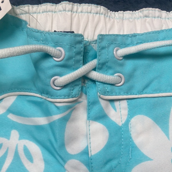 GAP Swim Trunks Board Shorts Boys 5 NWT - Picture 3 of 8